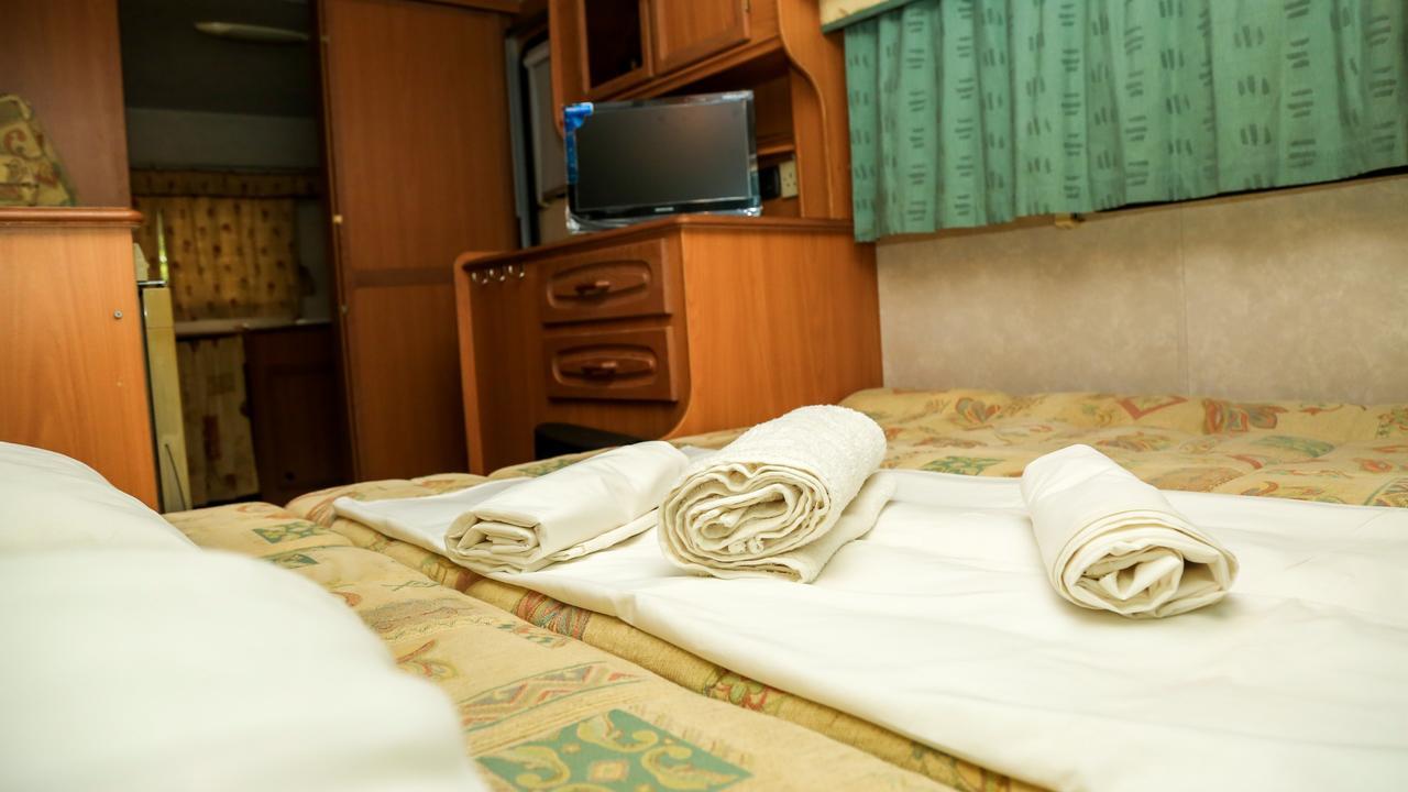 Malwathu Oya Caravan Park Bed and Breakfast Anuradhapura Zewnętrze zdjęcie