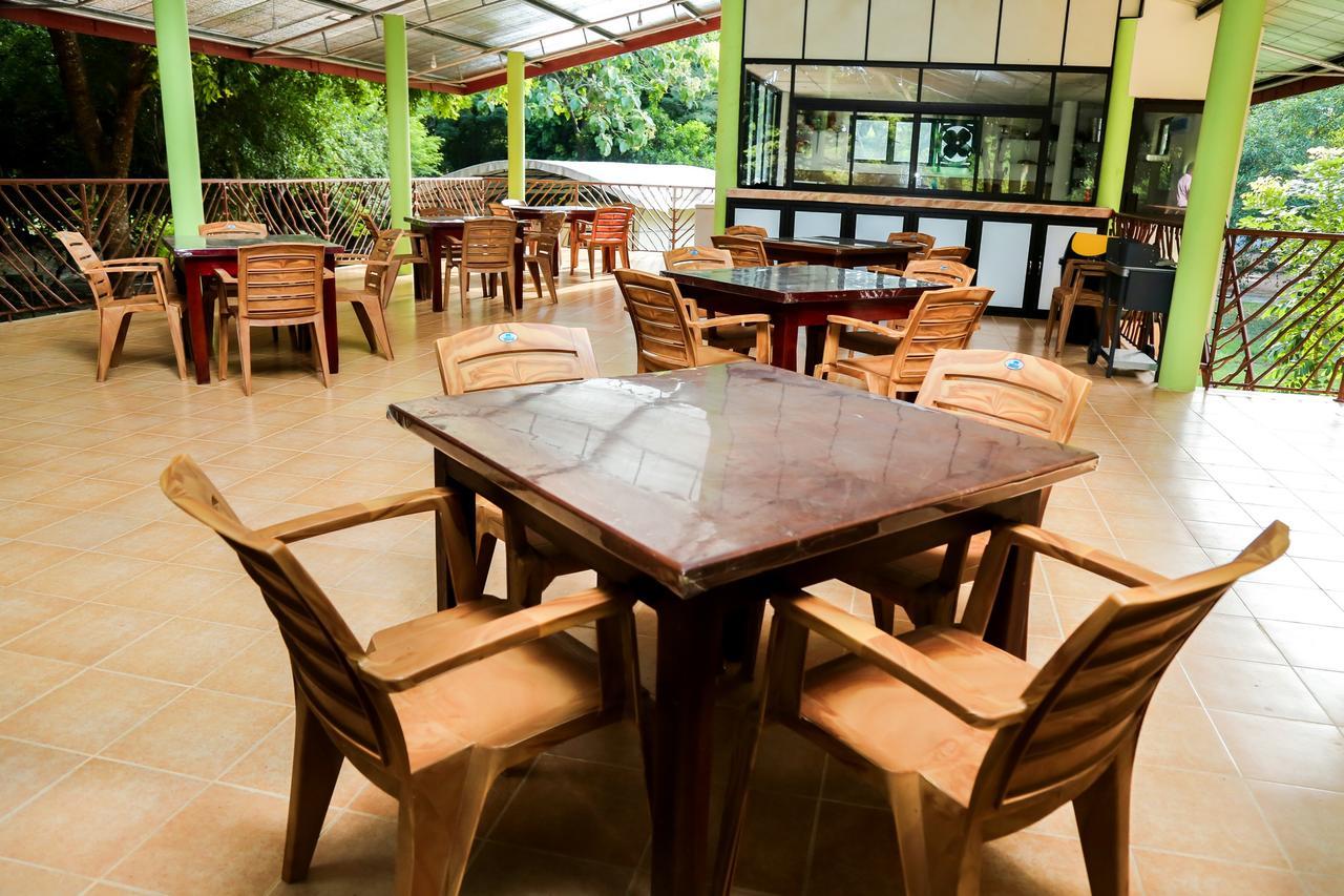 Malwathu Oya Caravan Park Bed and Breakfast Anuradhapura Zewnętrze zdjęcie