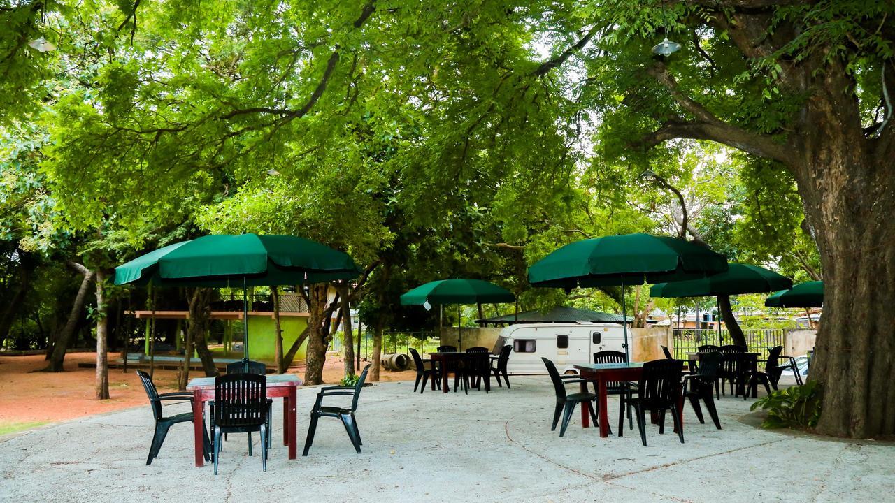 Malwathu Oya Caravan Park Bed and Breakfast Anuradhapura Zewnętrze zdjęcie