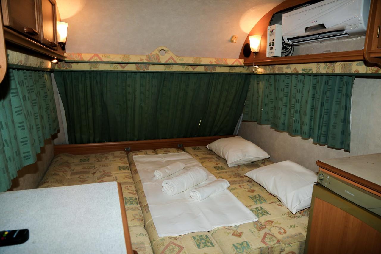Malwathu Oya Caravan Park Bed and Breakfast Anuradhapura Zewnętrze zdjęcie